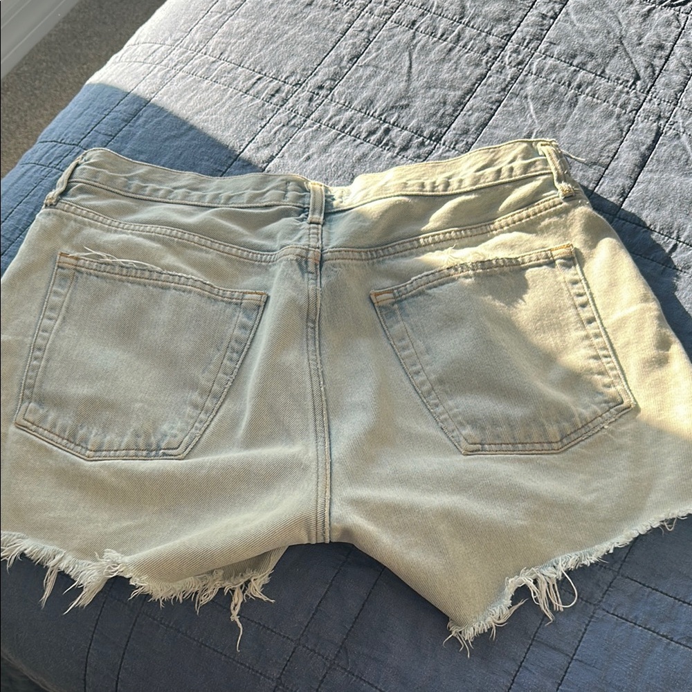 AGOLDE Blue Jean Shorts Frayed Cut-Off Style - Picture 6 of 6